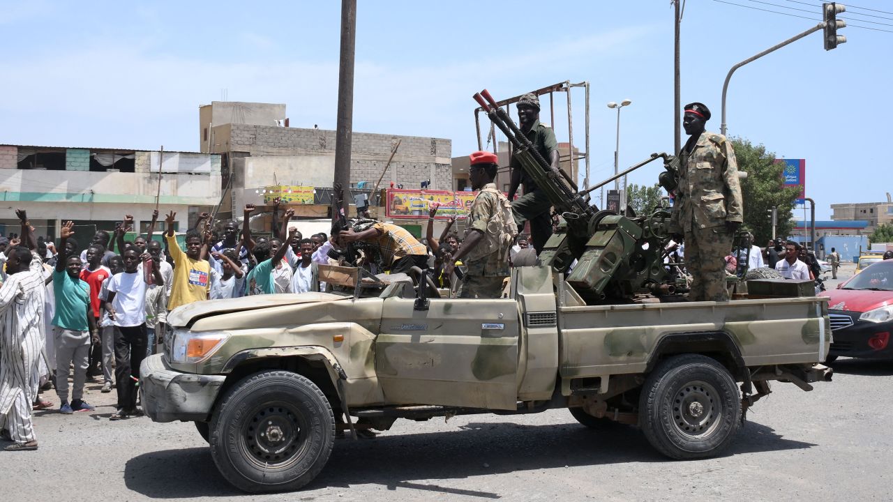 03-sudan-unrest-0416