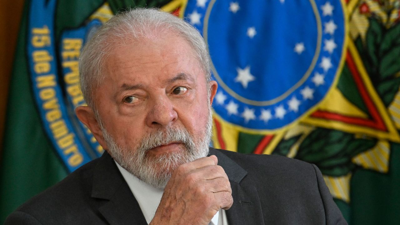 lula-040623