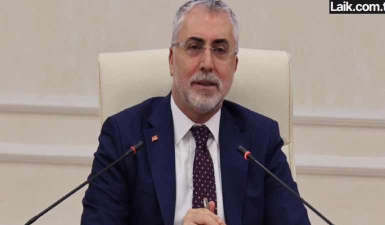 turkiyede-dijital-donusum-ve-istihdam-calisma-hayatini-sekillendiren-stratejiler-CqyI2bwy.jpg